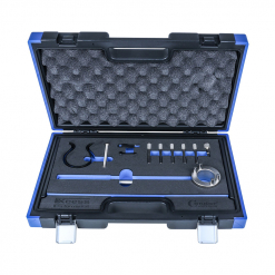 Werkzeuge – Qualität für Profis Der Condor Motoreinstell-Werkzeug-Satz für PSA/Renault und Lancia 3.0 L V6 bietet Präzisionswerkzeuge und Anbauteile, ordentlich organisiert in einem offenen blau-schwarzen Tragekoffer, ideal für alle, die Profi-Werkzeuge kaufen möchten. Jetzt kaufen