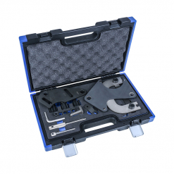 Werkzeuge – Qualität für Profis Ein schwarz-blauer Werkzeugkoffer ist geöffnet und zeigt einen geordneten Condor Motoreinstell-Werkzeug-Satz, Renault 1.2/1.4/1.6/1.8/2.0 16V mit Metallwerkzeugen und -komponenten, die zum Schutz in Schaumstoff eingebettet sind – perfekt, wenn Sie sich entscheiden, Werkzeuge für Ihre Projekte zu kaufen. Jetzt kaufen