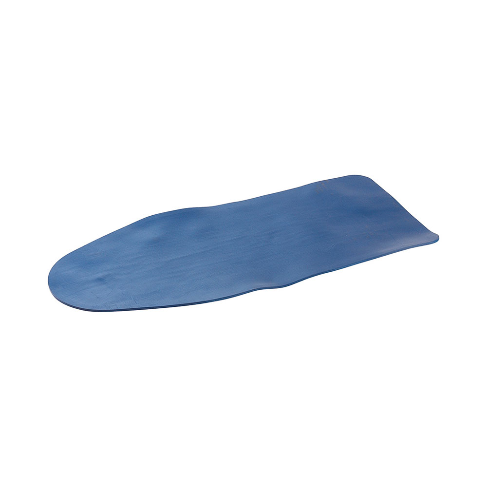 Werkzeuge – Qualität für Profis Der Condor Flexibler Trichter, ein blaues, unregelmäßig geformtes Gummiblatt, steht auf einem weißen Hintergrund und ist bereit, seinen Zweck in Ihrem Projekt zu erfüllen. Er ist ideal für alle, die Profiwerkzeuge kaufen oder Elektrowerkzeuge günstig finden möchten, um ihren Werkzeugkasten effizient zu erweitern. Jetzt kaufen