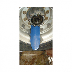 Werkzeuge – Qualität für Profis Ein flexibler Trichter von Condor mit angebrachtem blauen Ausrichtungswerkzeug, ideal für alle, die Profi-Werkzeuge kaufen möchten. Perfekt geeignet für ein großes Fahrzeugrad. Jetzt kaufen