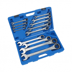 Werkzeuge – Qualität für Profis Der Condor Ratschen-Ring / Gabelschlüssel-Satz, 13-tlg., 8-32 mm, im blauen Etui mit Maul- und Ratschenschlüsseln, übersichtlich nach Größe sortiert, ist die perfekte Wahl, wenn Sie sich zum Werkzeugkauf entschließen. Jetzt kaufen