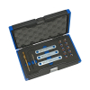 Werkzeuge – Qualität für Profis Wir präsentieren den Condor Gewindereparatur-Satz für Bremssattel-Führungsbolzen, M9x1,25, einen schwarz-blauen Koffer, der sich ideal für jeden Hobbymechaniker eignet. In diesem Set finden Sie vier beschriftete Metallstangen, mehrere Bits und kleine Komponenten, die in Schaumstoffpolsterung eingebettet sind. Wenn Sie Ihren Werkzeugsatz erweitern möchten, sollten Sie ihn mit Ihrem Akkuschrauber-Set kombinieren. Jetzt kaufen