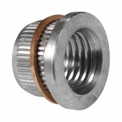 Werkzeuge – Qualität für Profis Nahaufnahme eines metallischen Gewindeeinsatzes mit gerippter, strukturierter Oberfläche und einem Kupferring in der Mitte, ideal für die Montage ihres Condor Gewindereparatur-Satz für Bremssattel-Führungsbolzen, M12x1,5. Jetzt kaufen