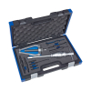 Werkzeuge – Qualität für Profis Ein Condor Grundloch-Innenlager-Abzieher-Satz, 11-tlg. Werkzeugsatz in Blau und Schwarz, wird in einem Hartschalenkoffer mit einem Gleithammer und verschiedenen Aufsätzen geliefert, die übersichtlich in Schaumstoffausschnitten angeordnet sind – perfekt für alle, die Werkzeug oder ein Akkuschrauber-Set zu einem erschwinglichen Preis suchen. Jetzt kaufen