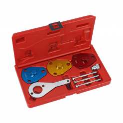 Werkzeuge – Qualität für Profis Ein leuchtend roter Kunststoffkoffer enthält einen farbenfrohen Auto-Einstellwerkzeugsatz mit Metallkomponenten und Schrauben. In perfekter Kombination mit dem Schraubenschlüssel-Set kaufen ist der Condor Motoreinstell-Werkzeug-Satz für Fiat 1.7/1.9 D/TD ideal für jeden Heimwerker, der Wert auf Präzision und Komfort legt. Jetzt kaufen