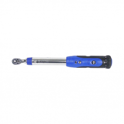 Werkzeuge – Qualität für Profis Ein blau-schwarzer Condor-Drehmomentschlüssel mit Metallgehäuse, der das käufliche Schraubenschlüsselset perfekt ergänzt, ist auf einem sauberen weißen Hintergrund abgesetzt. Jetzt kaufen