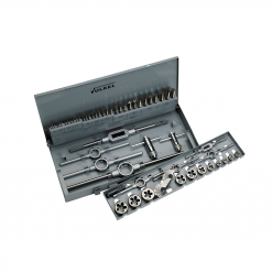 Werkzeuge – Qualität für Profis S.V. 2 – Der VÖLKEL Gewindeschneidwerkzeugsatz, HSS-G, M 3-20 bietet eine Reihe von Größen in einem übersichtlichen, offenen grauen Koffer und ist somit ideal für die Verwendung mit Ihrem Akkuschrauber-Set. Jetzt kaufen