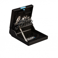 Werkzeuge – Qualität für Profis Ein schwarzer Kunststoffkoffer enthält verschiedene Bohrer, darunter auch einen teilweise verlängerten GRÜNRING-Maschinengewindebohrer VÖLKEL Form B, HSS-E, DIN 371/376, M 3-12. Jetzt kaufen