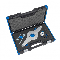 Werkzeuge – Qualität für Profis Ein schwarz-blauer Koffer mit Kfz-Werkzeugen aus Metall - Rundplatte, Schrauben und Schaumstoffeinlage für jedes Teil - aus dem Condor Motoreinstell-Werkzeug-Satz, VAG 1.8 + 2.0 L TFSI / TSI (Kopie). Jetzt kaufen