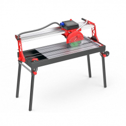 Werkzeuge – Qualität für Profis Die RUBI DC-250 SMART ADVANCE ist eine Fliesenschneidemaschine mit einem rot-schwarzen Rahmen, die auf einem vierbeinigen Metalltisch montiert ist und über einen Schiebeklingenmechanismus verfügt. Jetzt kaufen