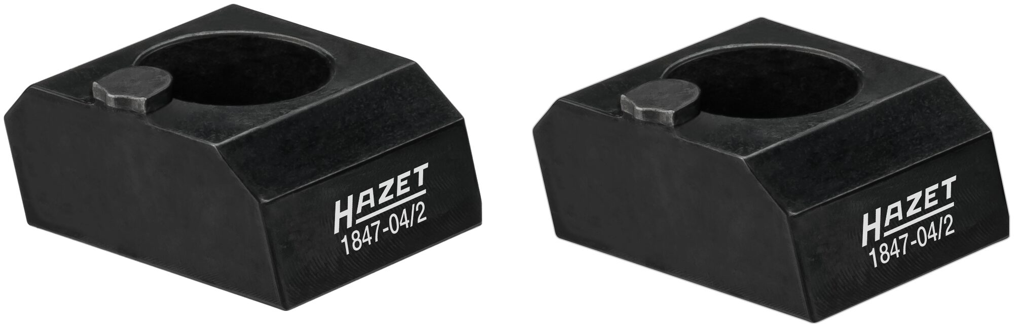 Werkzeuge – Qualität für Profis Zwei identische schwarze Hazet-Metallwerkzeughalter vom Typ 1847-041/2 sind nebeneinander abgebildet; jeder verfügt über eine runde Öffnung und eine kleine, oben hervorstehende Lasche. Jetzt kaufen